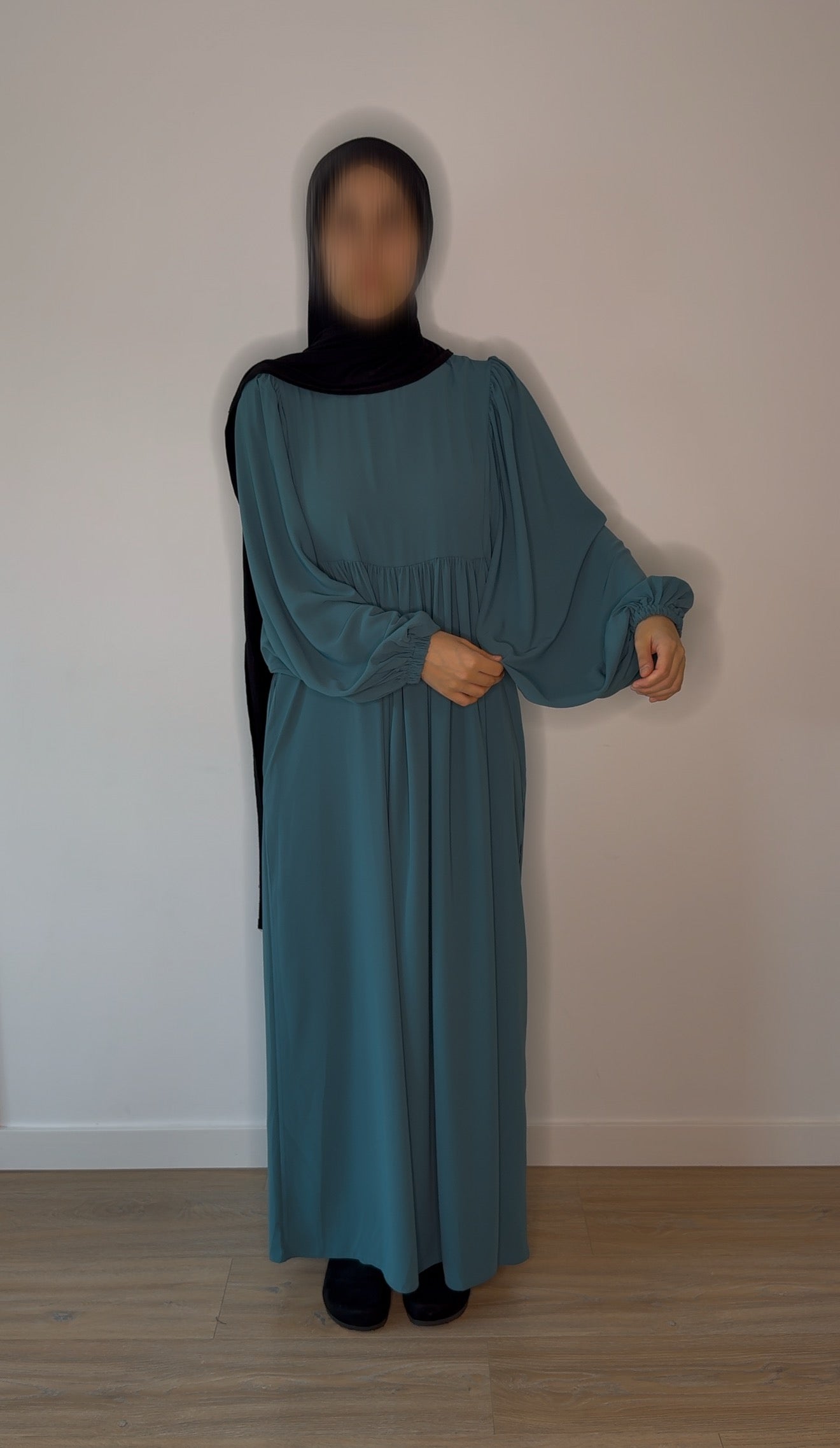 Aisha Abaya- Medina Silk