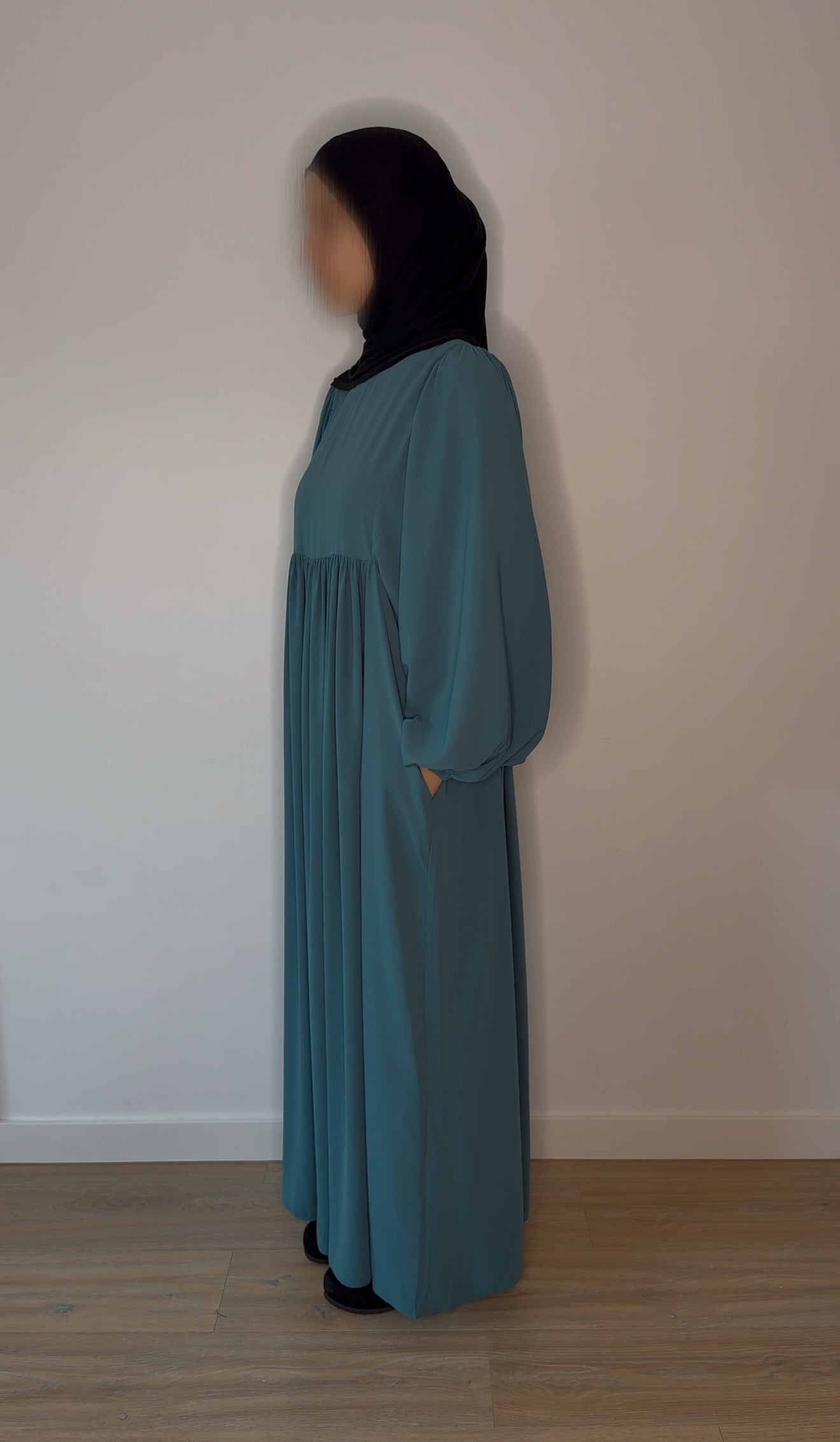 Aisha Abaya- Medina Silk