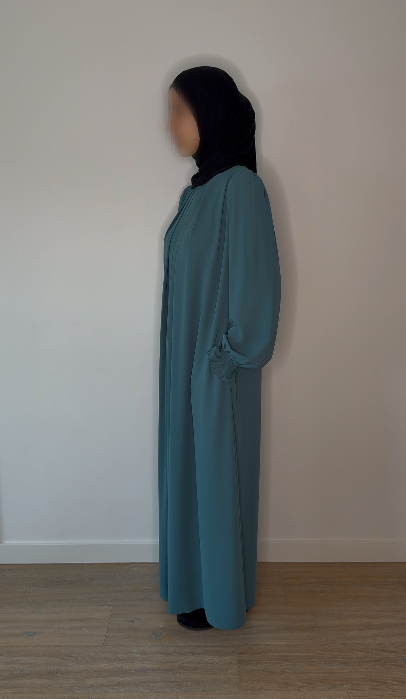 Nur Abaya- Medina Silk