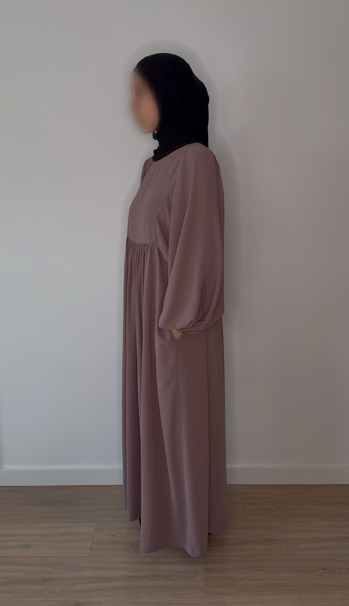 Aisha Abaya- Medina Silk