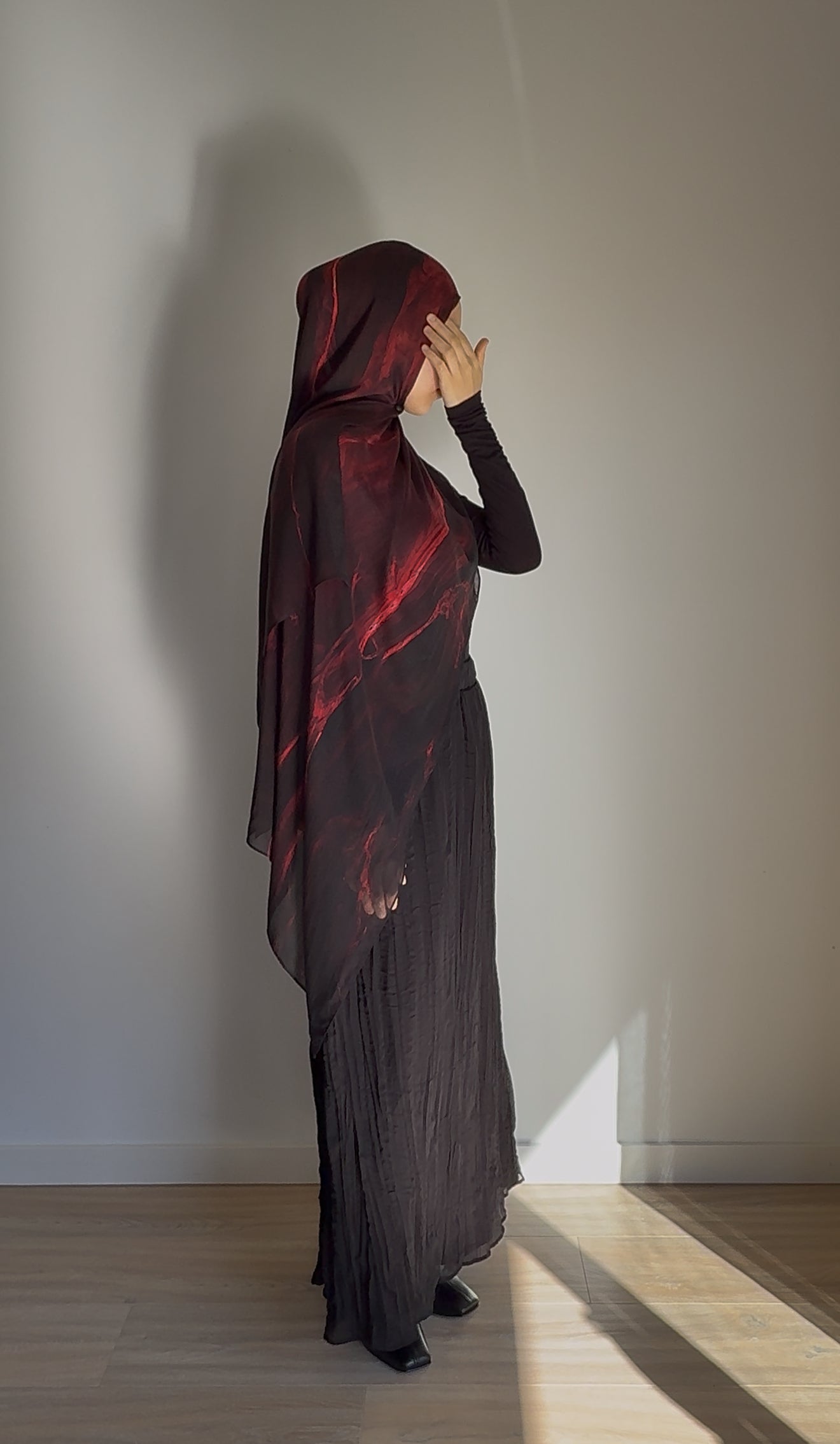 Crimson printed modal