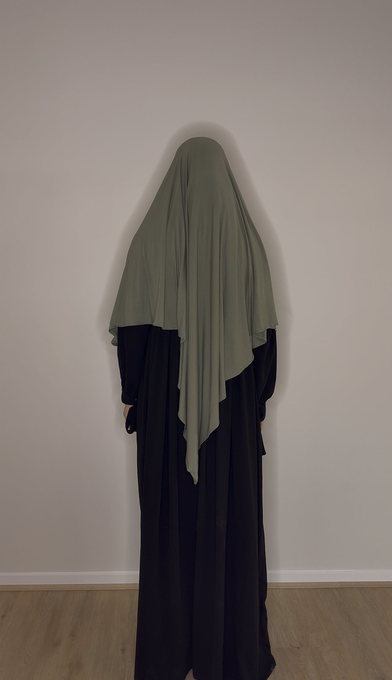 Short Bamboo Jersey Khimar - Sage Green