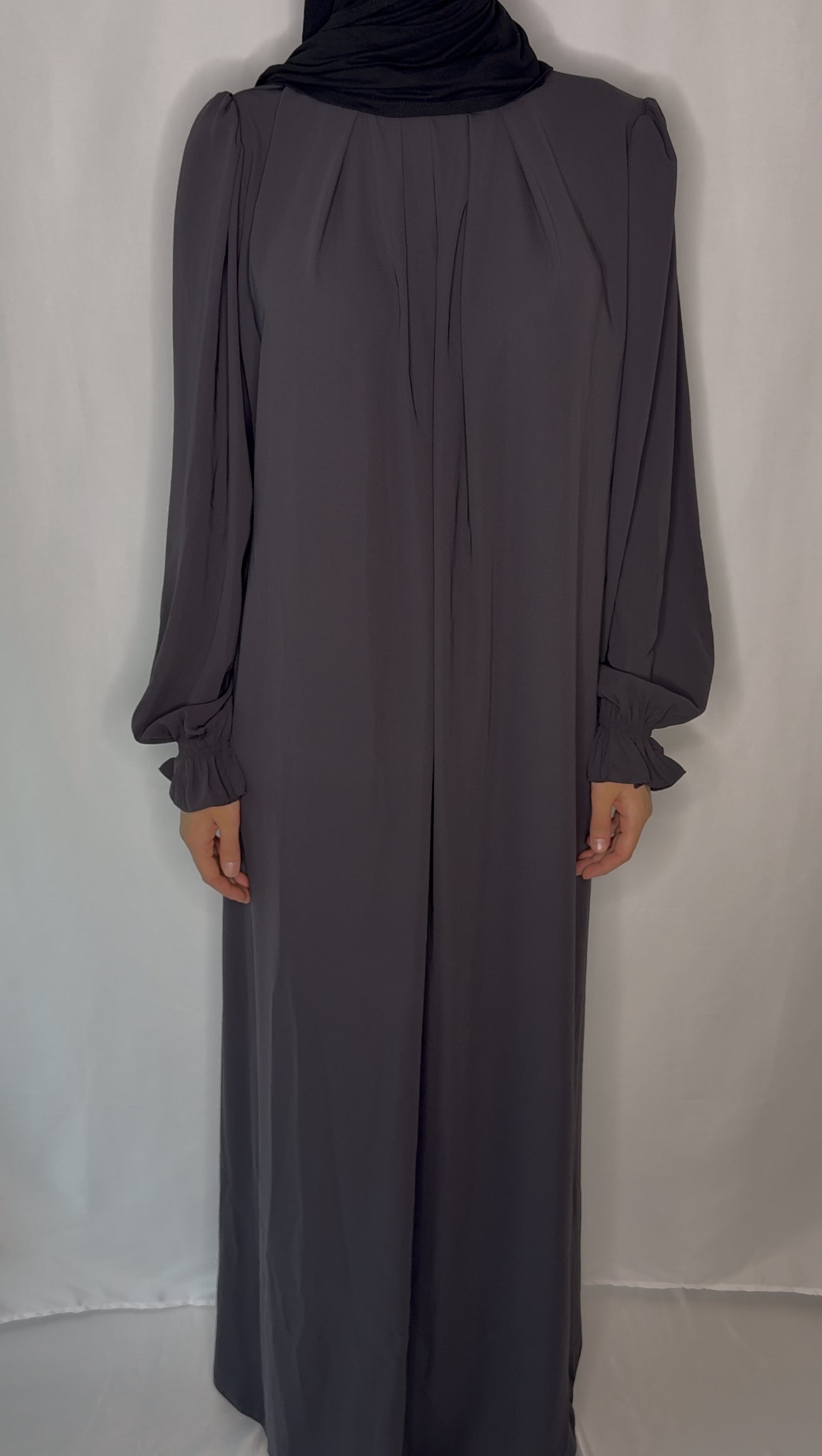 Nur Abaya- Medina Silk