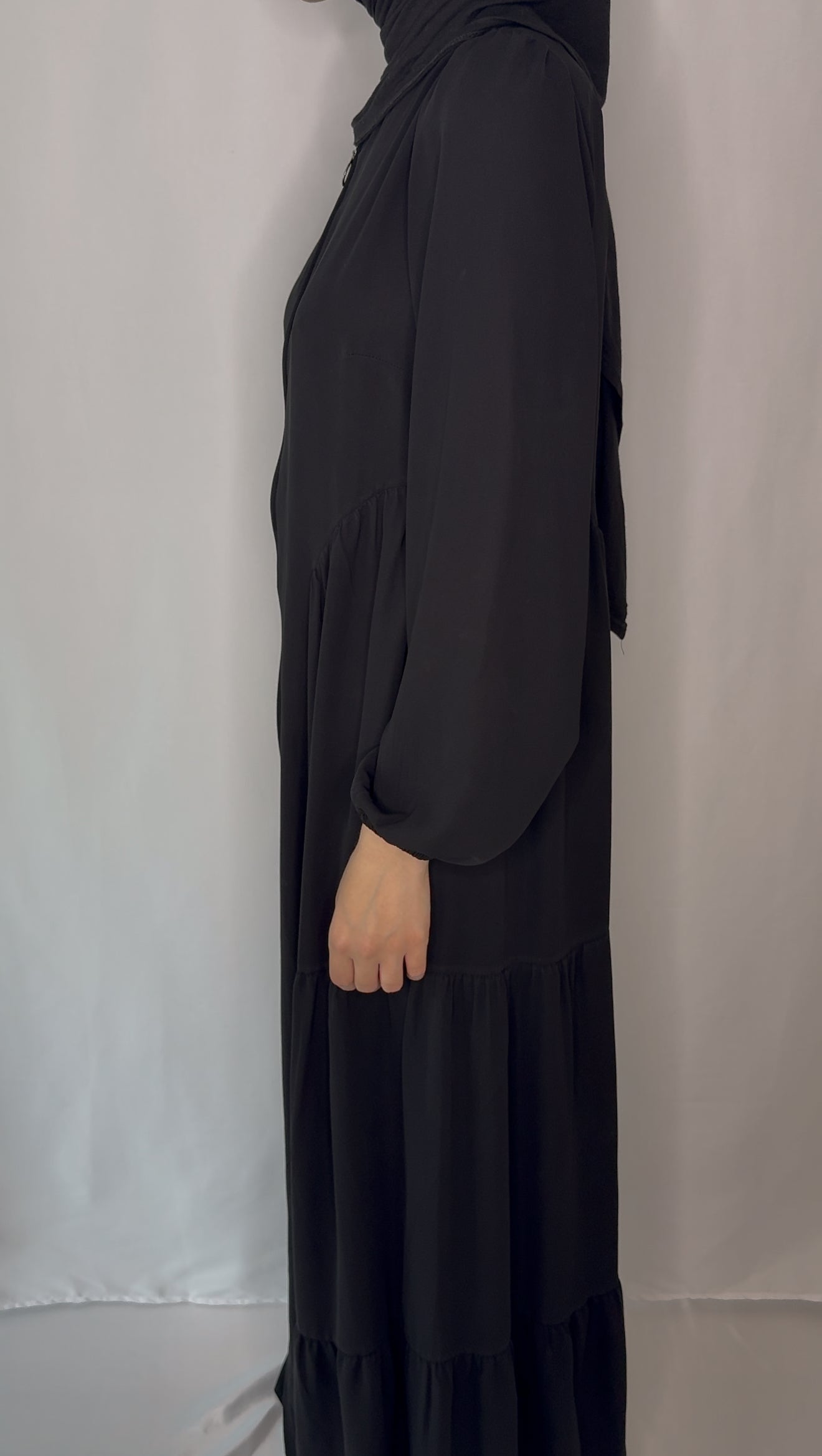 Zainab Abaya- Medina Silk