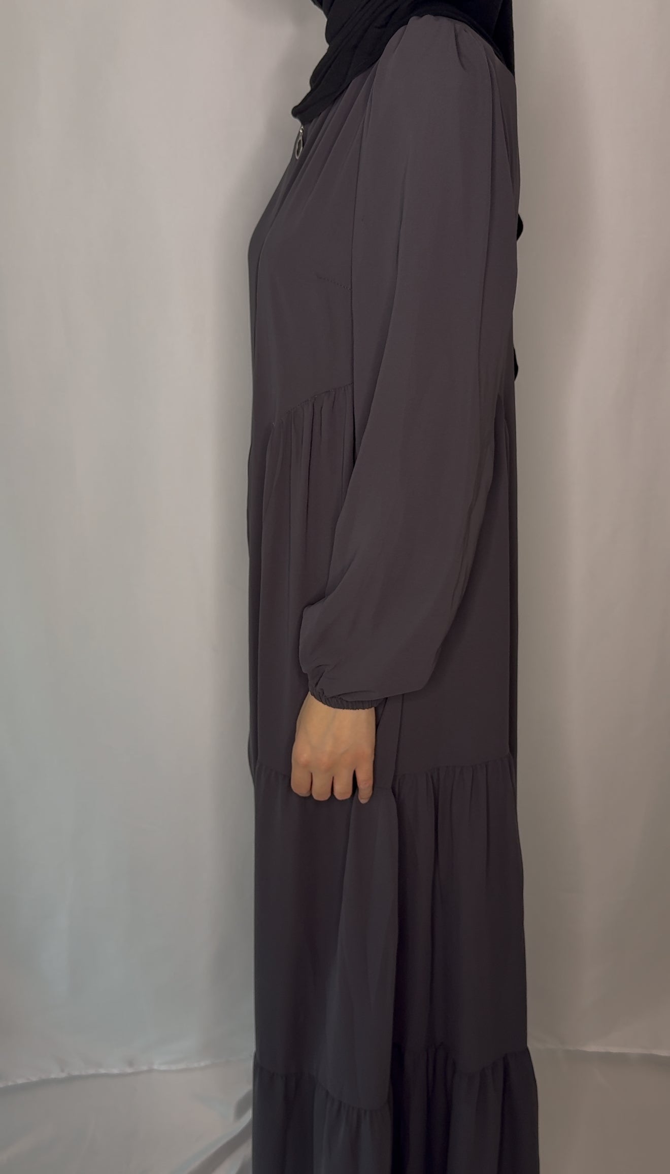 Zainab Abaya- Medina Silk