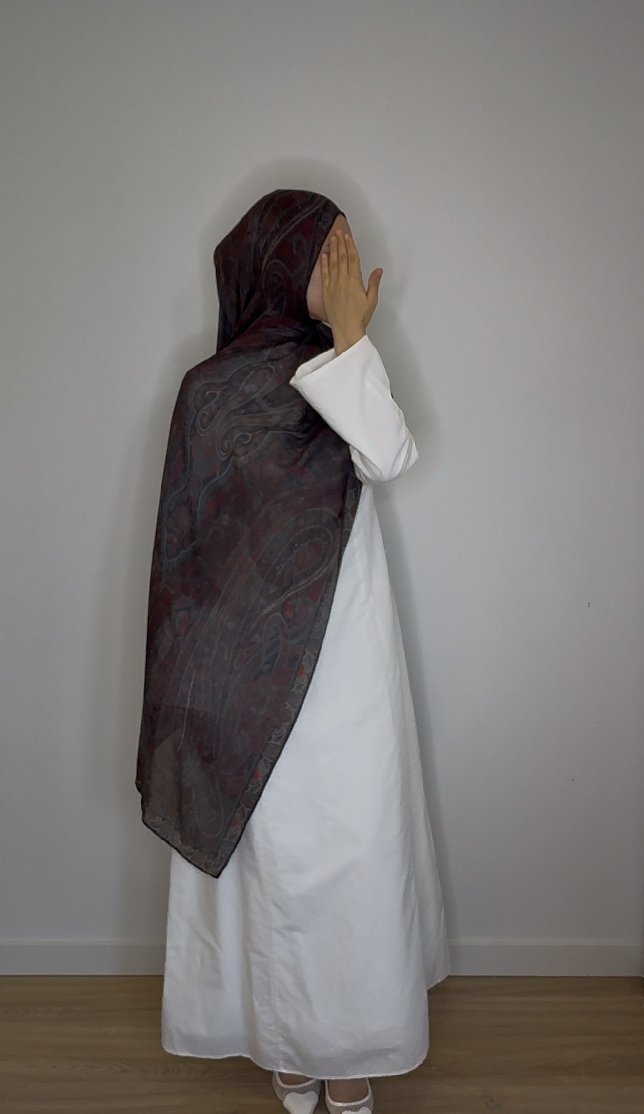 Autumn noir printed modal